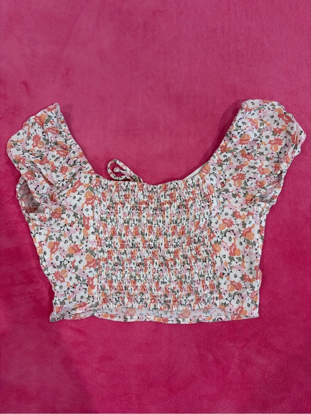 Hollister Pink Orange Floral Puff Sleeve Crop Top